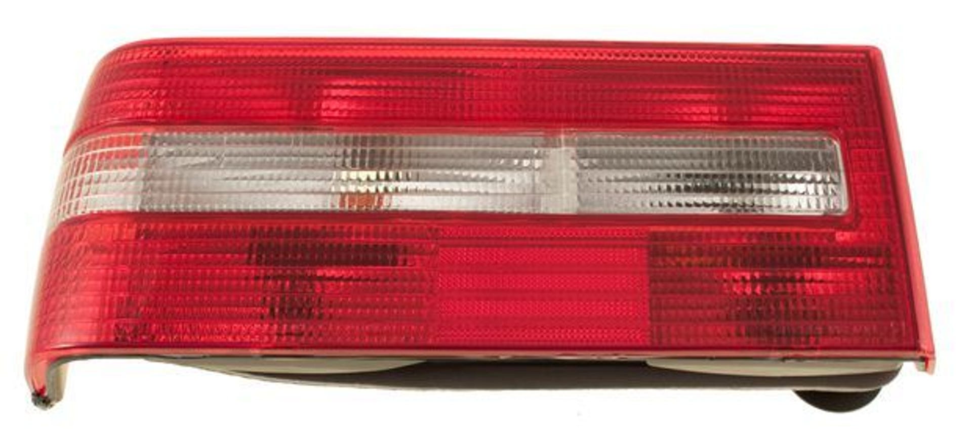 Feu arrière gauche pour Volvo 740, 1990-1992, version américaine