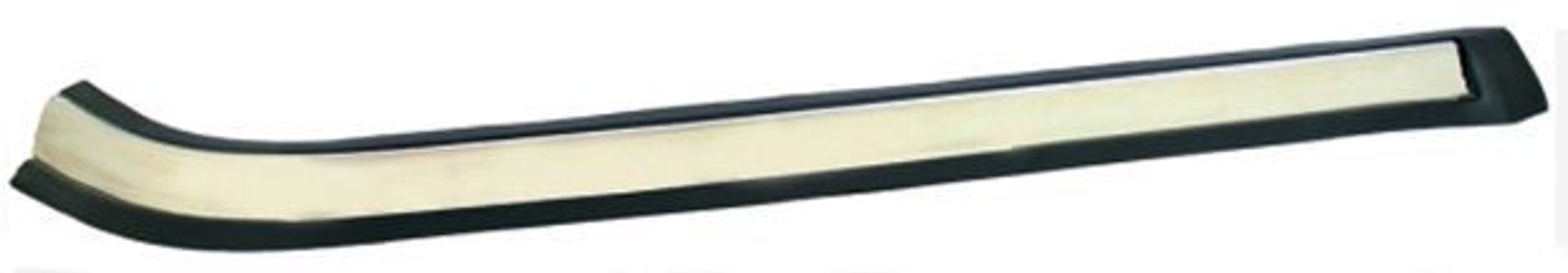 Trim moulding bumper chrome rh