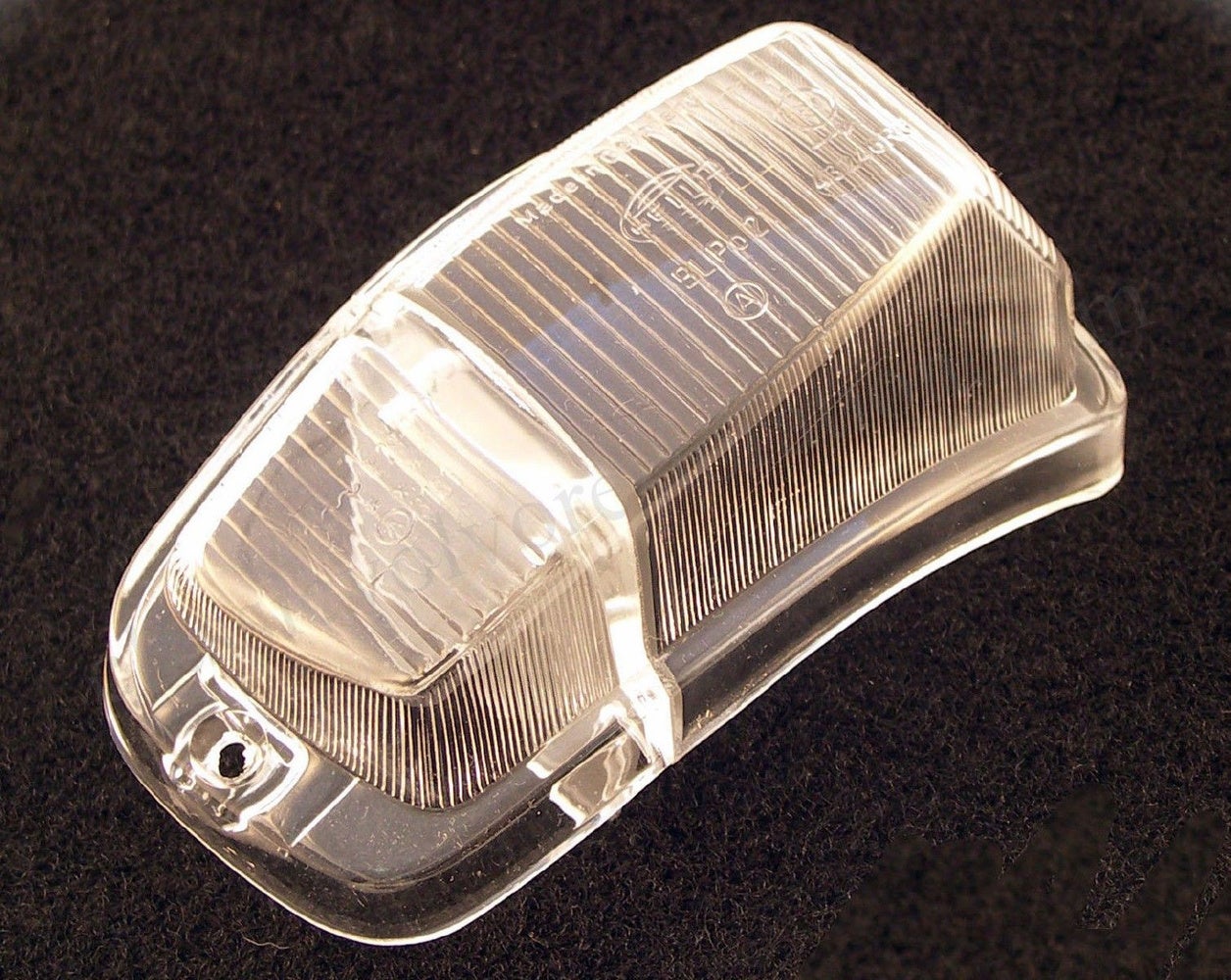 Vilkkulinssi Volvo Amazon valkoinen/valkoinen LH