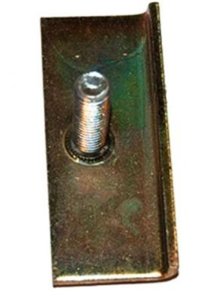 Beslag kofanger 2/bil