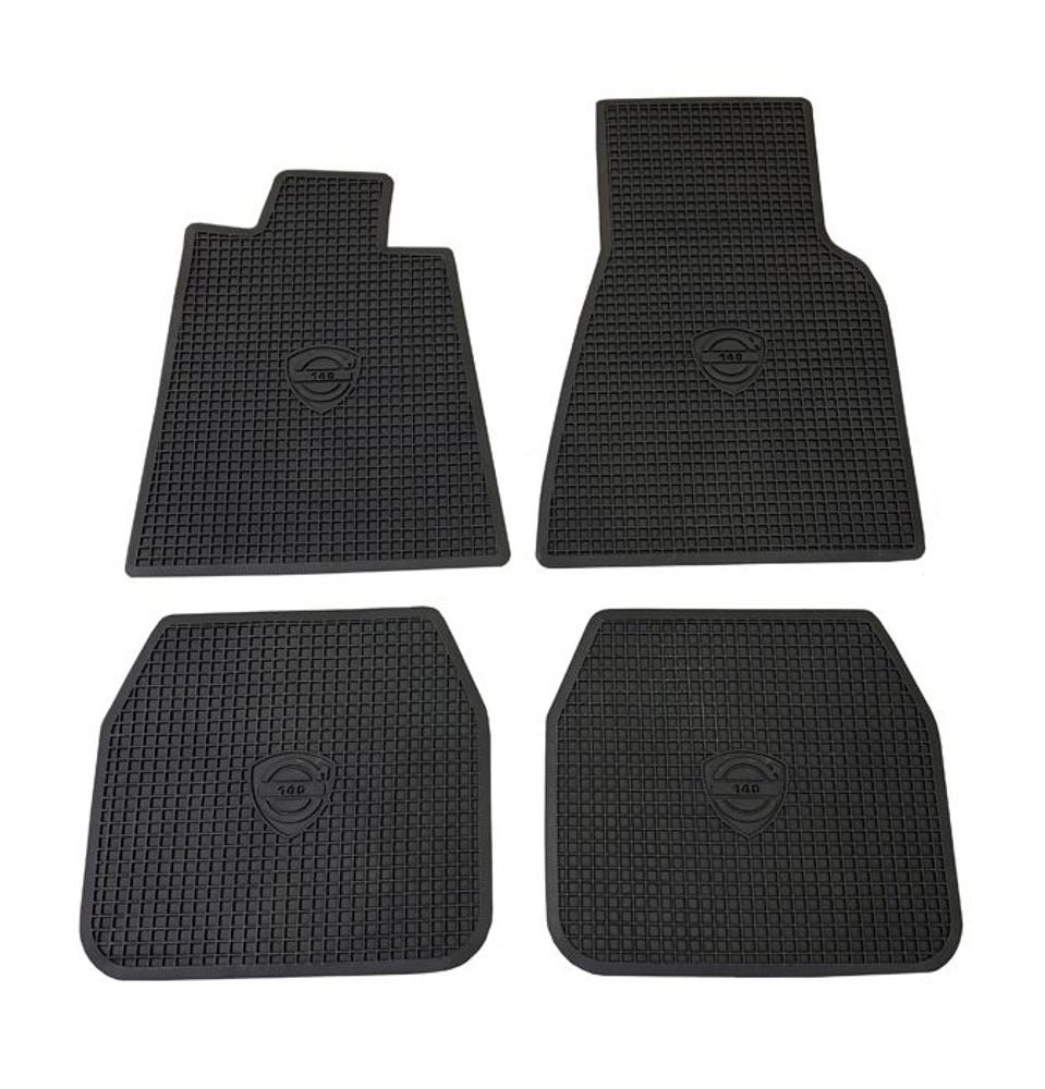 Jeu de tapis de sol en caoutchouc noir pour Volvo 140 (1967-1971).