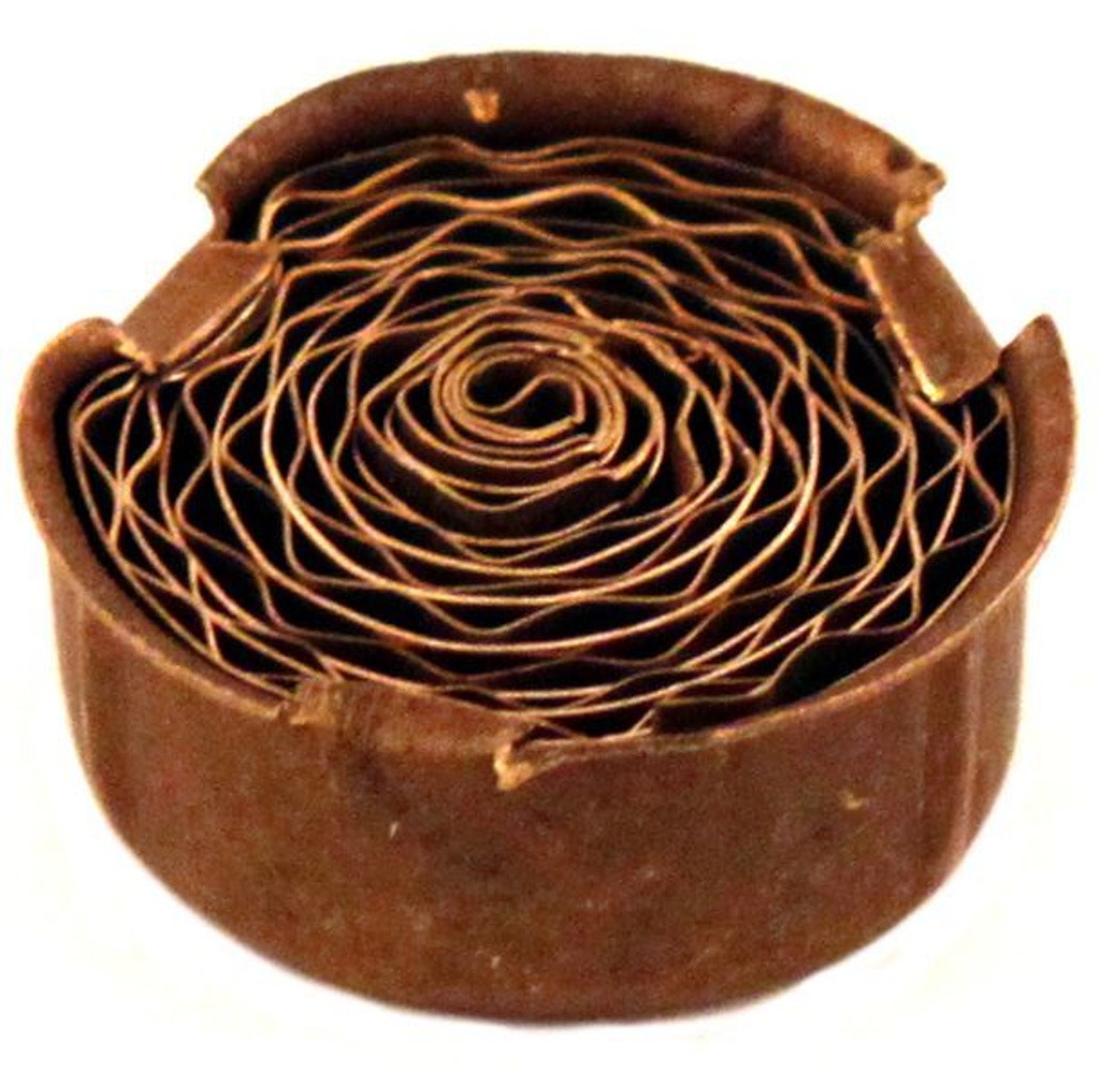 Liekkiluukku kampikammio (messinki)