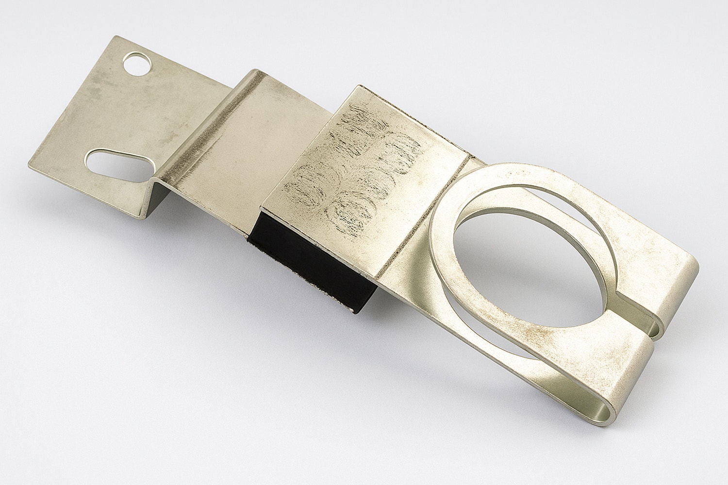 Holder udstødningssystem