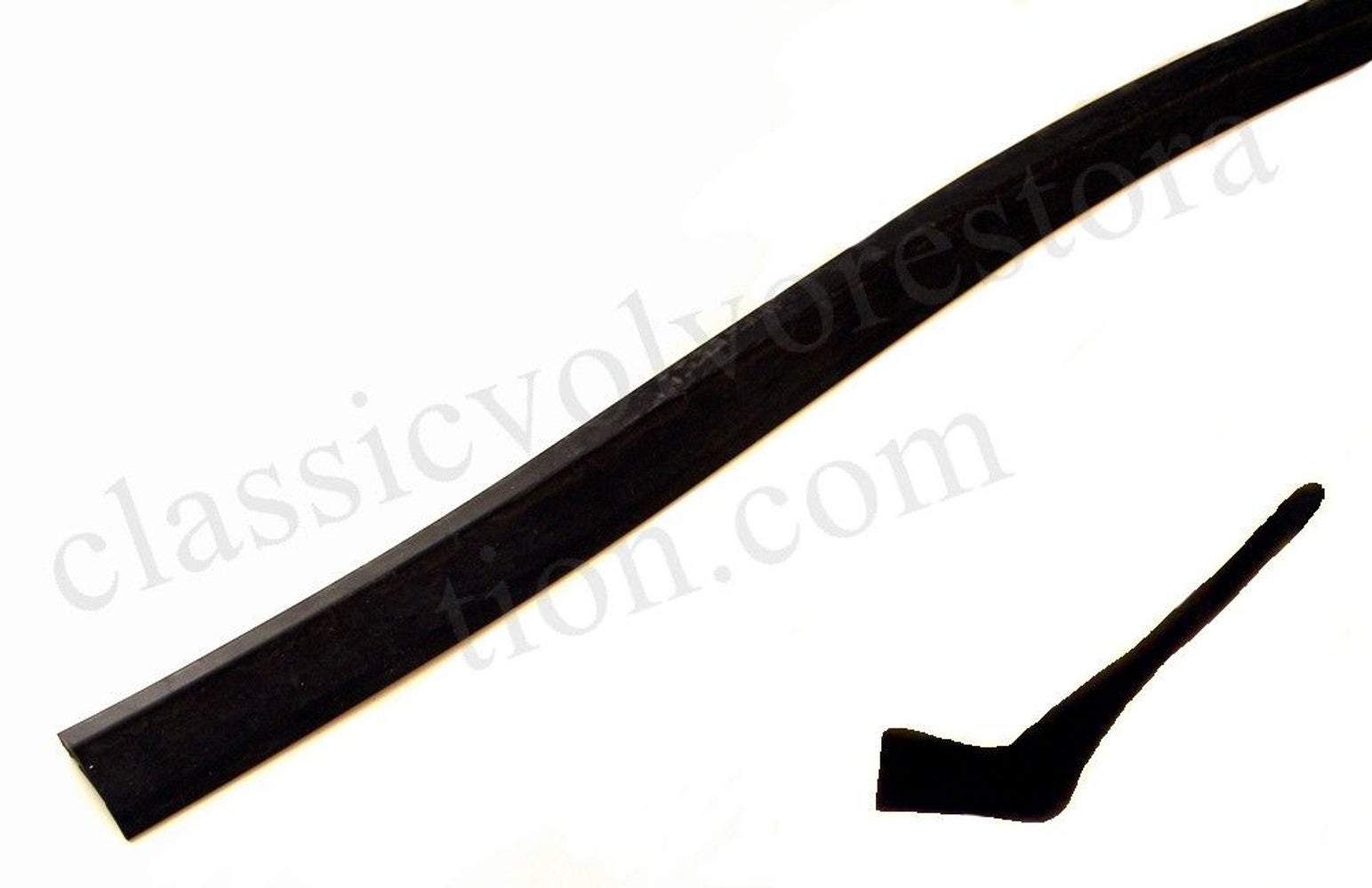 Gummiliste motorhjelm forreste