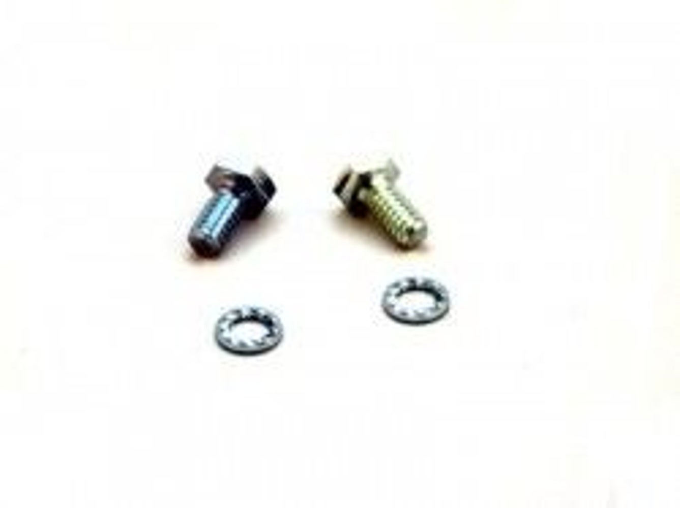 Mounting kit charging relay